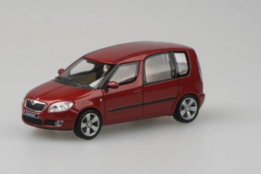 Škoda Roomster	, J-red flam.m.
